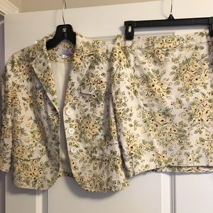 Ann Taylor Loft Petites Spring Floral Suit Set